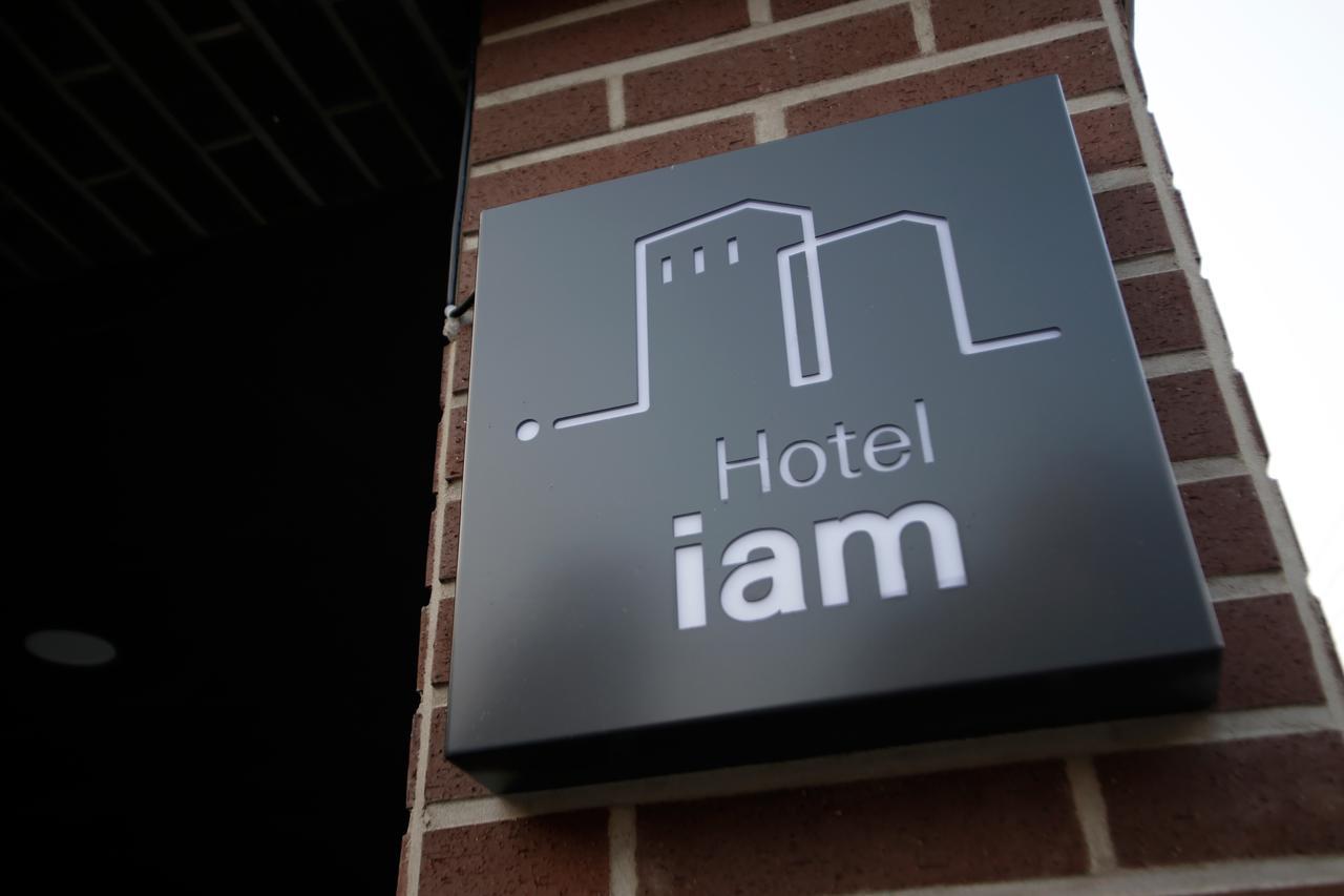 Hotel Iam Санчхон Екстер'єр фото